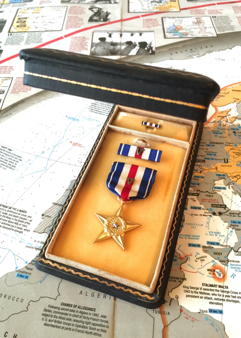 开云电竞官网|韩国选送《寄生虫》竞争奥斯卡 有望为韩国捧得首个小金人(图2) 开云电竞app下载安装