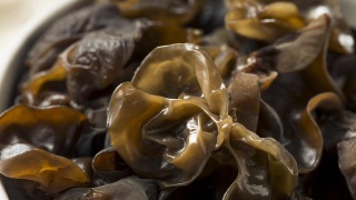 “开云电竞官网”《超时空同居》票房破3亿 《复联3》明日将破20亿大关(图1) 开云电竞