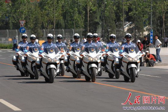 【开云电竞app下载安装】《兰心大剧院》撤档了吗?金鸡电影节取消展映(图1) 开云电竞