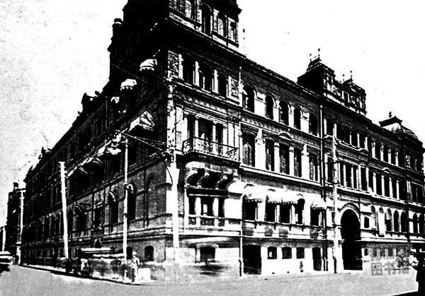 开云电竞:胡桃木家具有哪些优缺点?(图1) 开云电竞官网