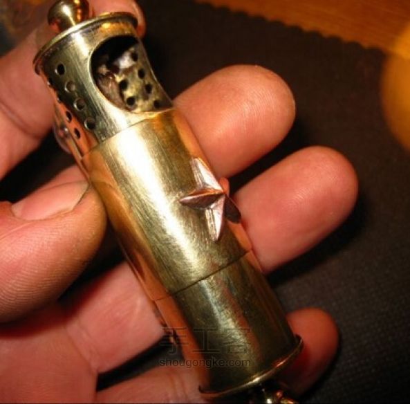 ‘开云电竞app下载安装’《七月与安生》今日开播 徐小飒演绎干练女强人(图2) 开云电竞